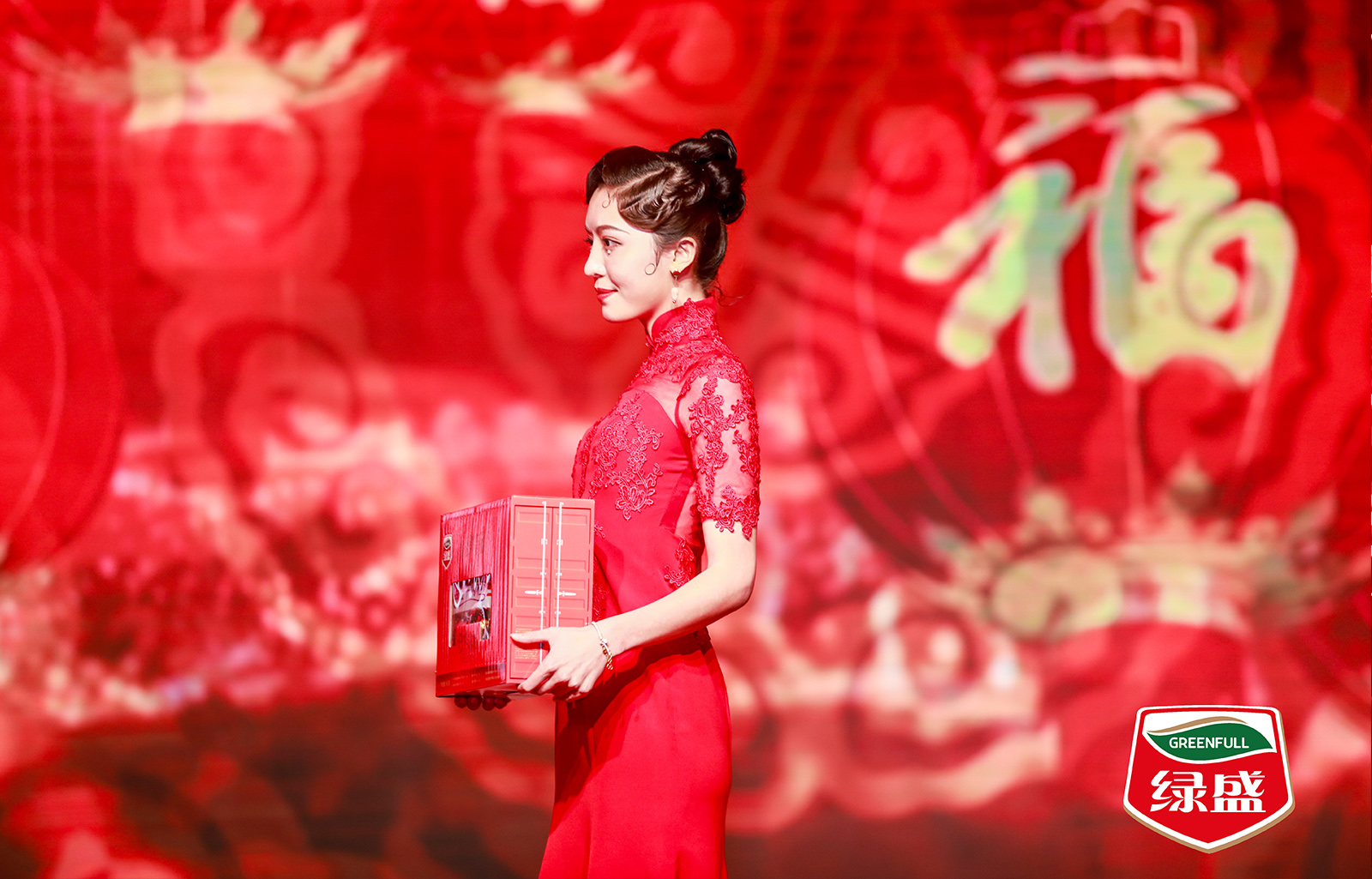 綠盛新品發(fā)布會禮儀小姐