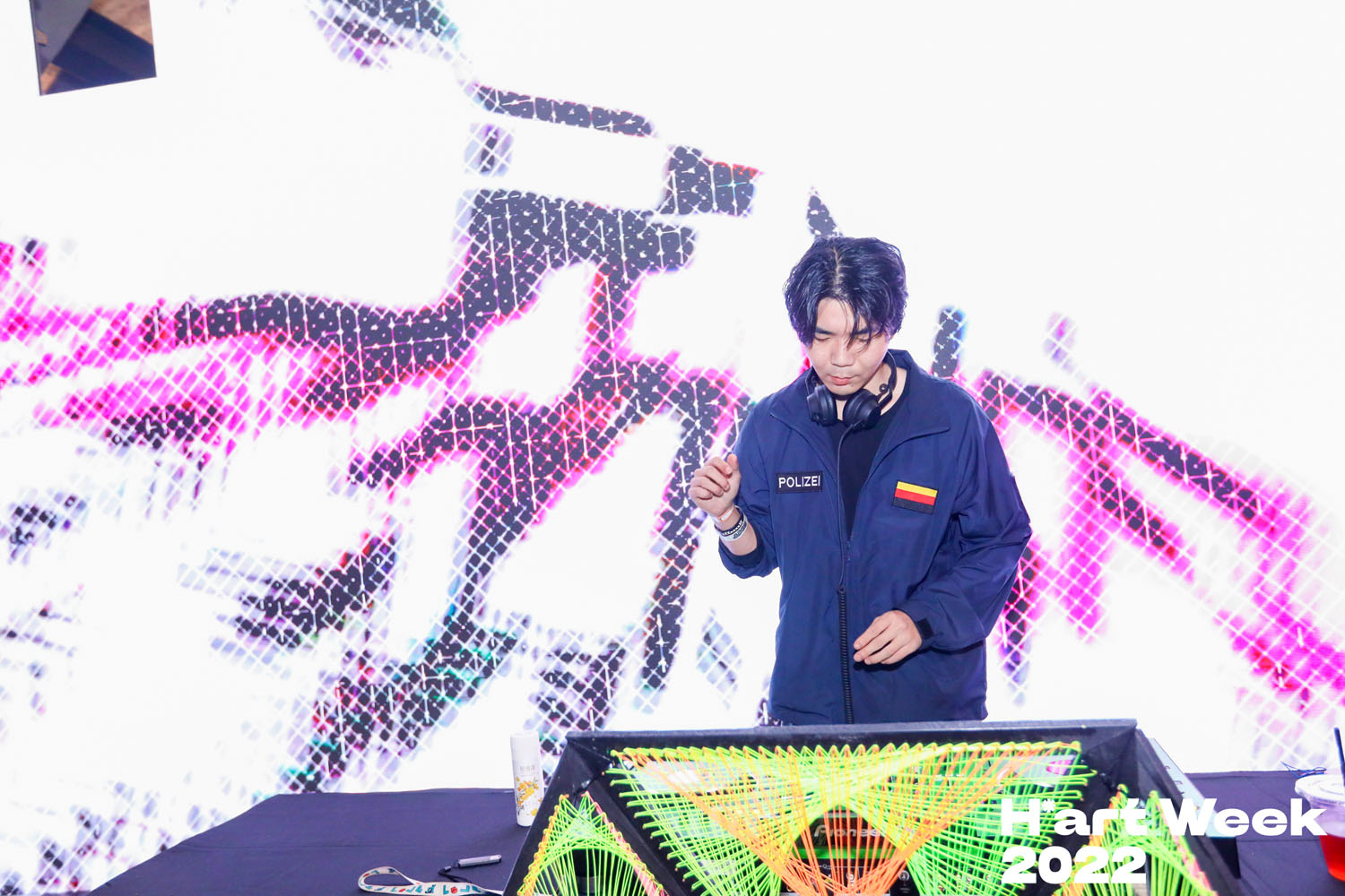 表演